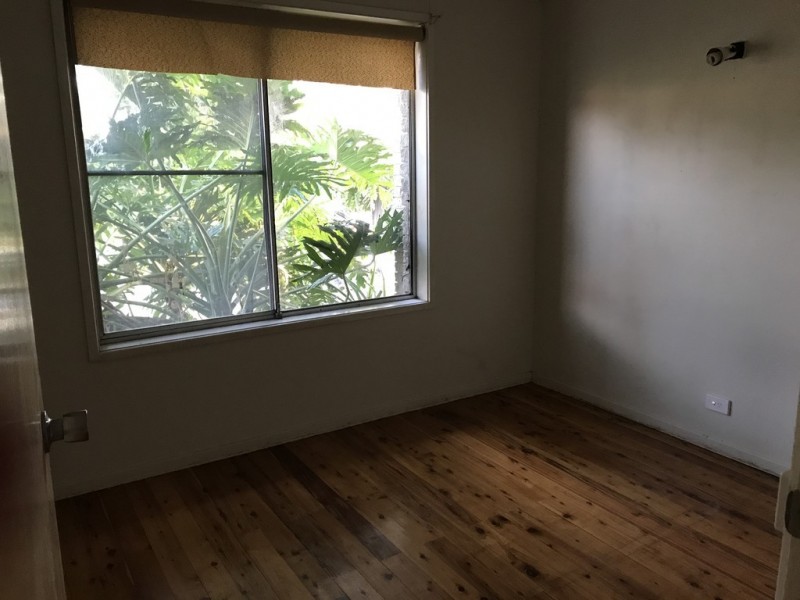 49 Norfolk Avenue, Fairfield West NSW 2165