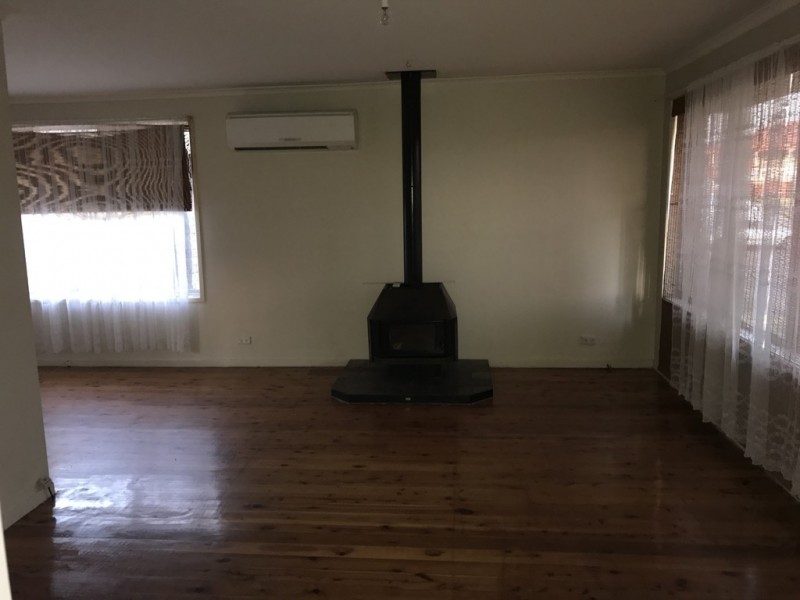 49 Norfolk Avenue, Fairfield West NSW 2165