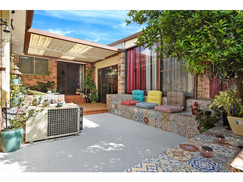 25 Restwell Road, Bossley Park NSW 2176