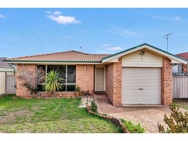 15 Boston Close, Hinchinbrook NSW 2168