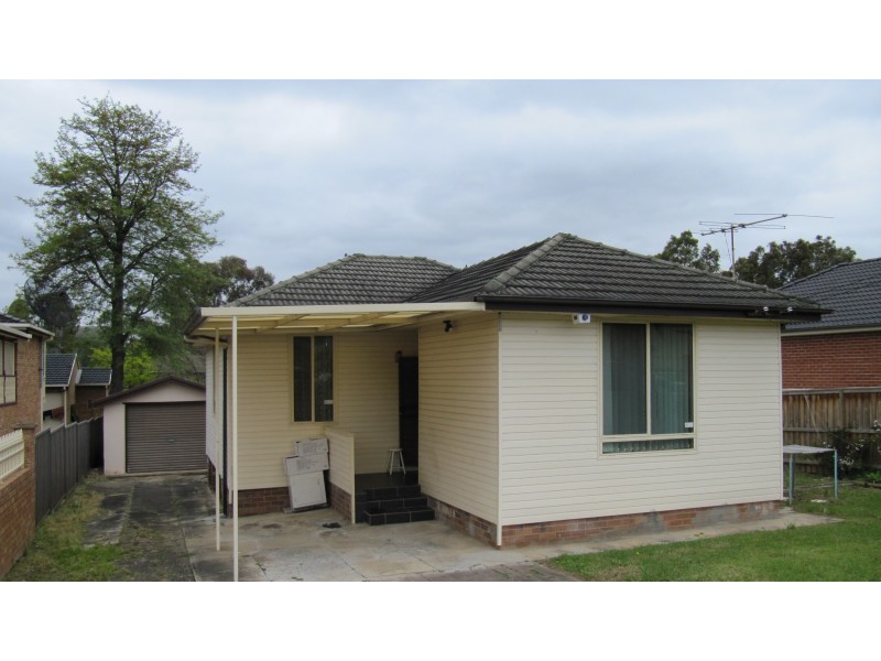 13 Rees Street, Mays Hill NSW 2145
