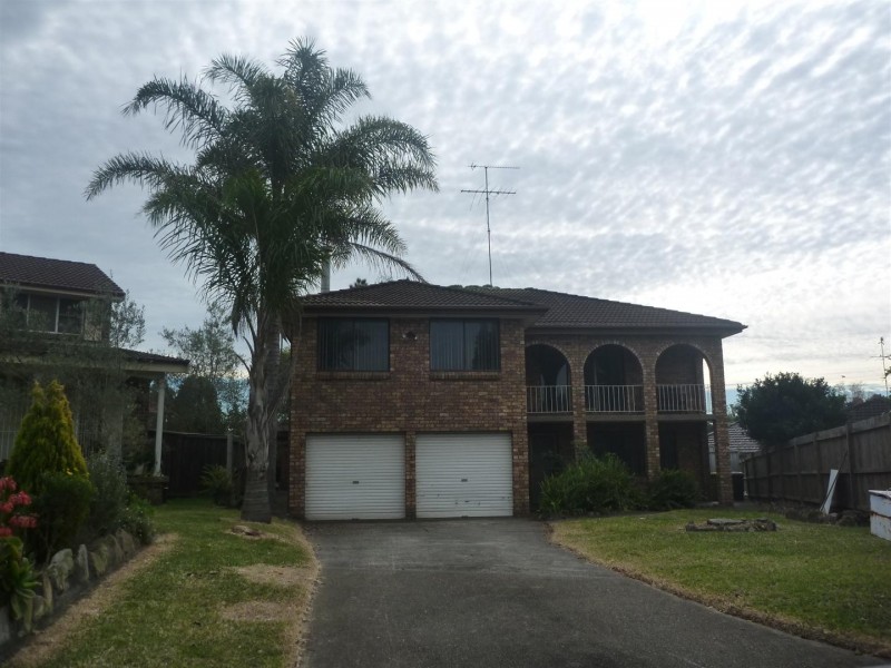 12 Defoe Place, Wetherill Park NSW 2164