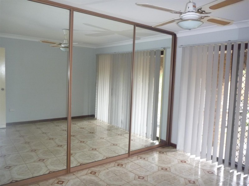 12 Defoe Place, Wetherill Park NSW 2164