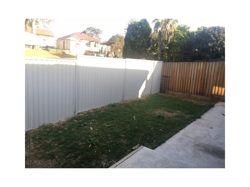 17a Edna Avenue, Mount Pritchard NSW 2170