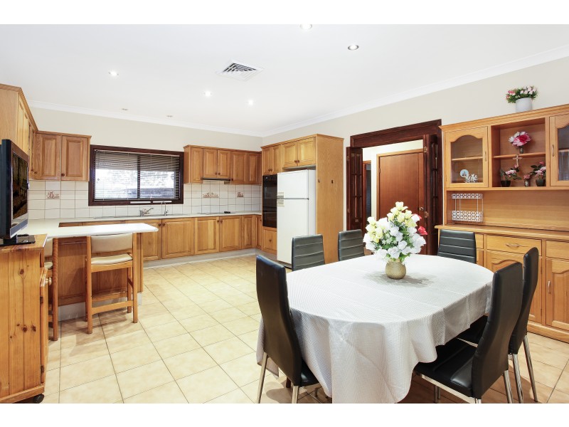 56 Margaret Street, Fairfield West NSW 2165