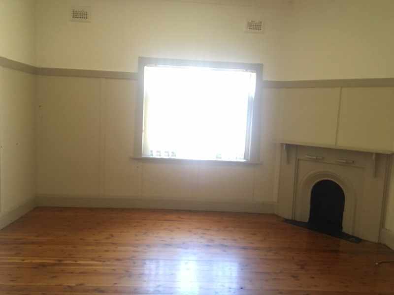 11a Orchard Road, Fairfield NSW 2165