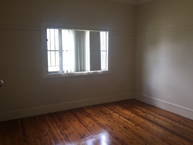 23 Veron Street, Fairfield East NSW 2165