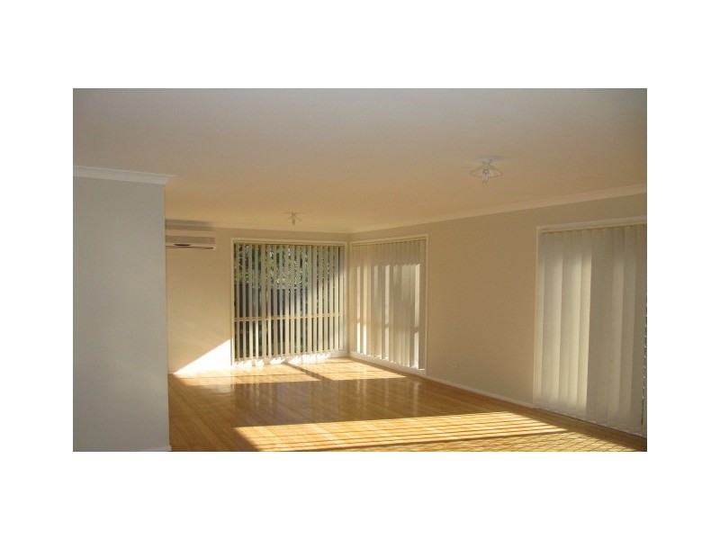 39 Monarch Circuit, Glenmore Park NSW 2745