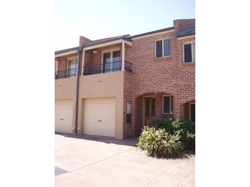 5/7 Bringelly Road, Kingswood NSW 2747