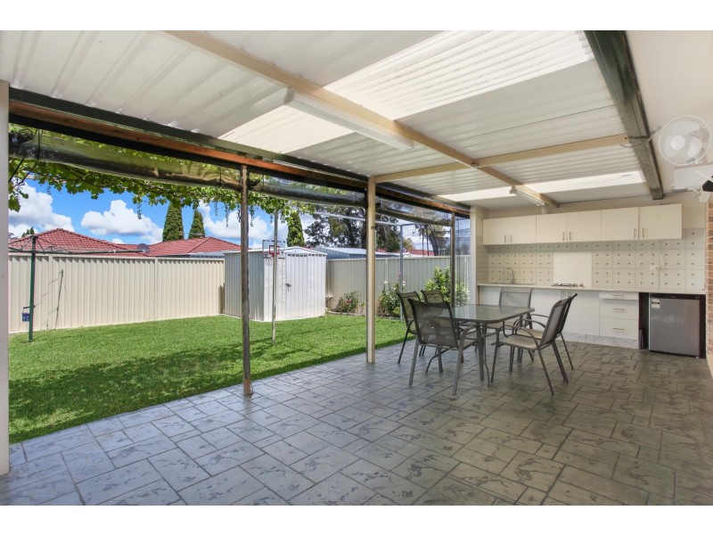 134 Quarry Road, Bossley Park NSW 2176