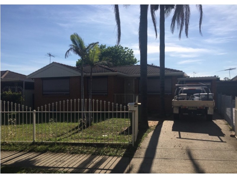 111 Mimosa Road, Bossley Park NSW 2176