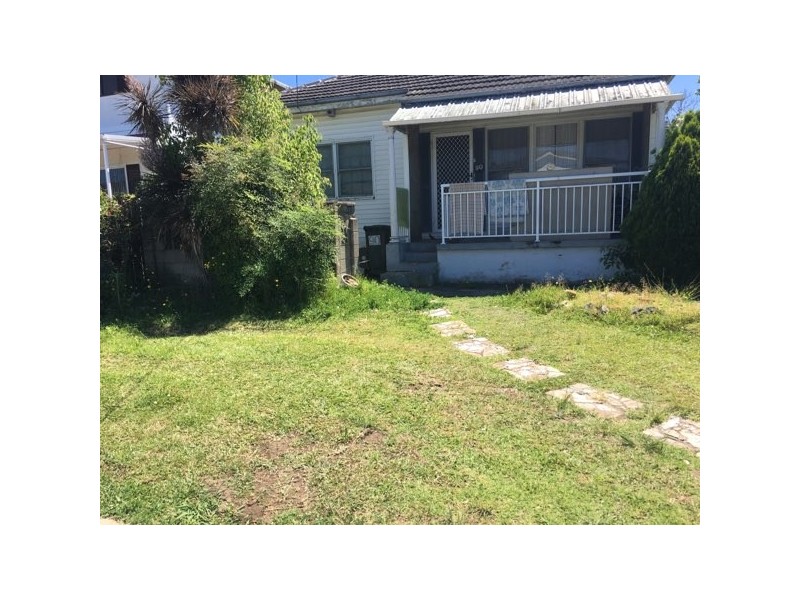 90 Lombard Street, Fairfield NSW 2165