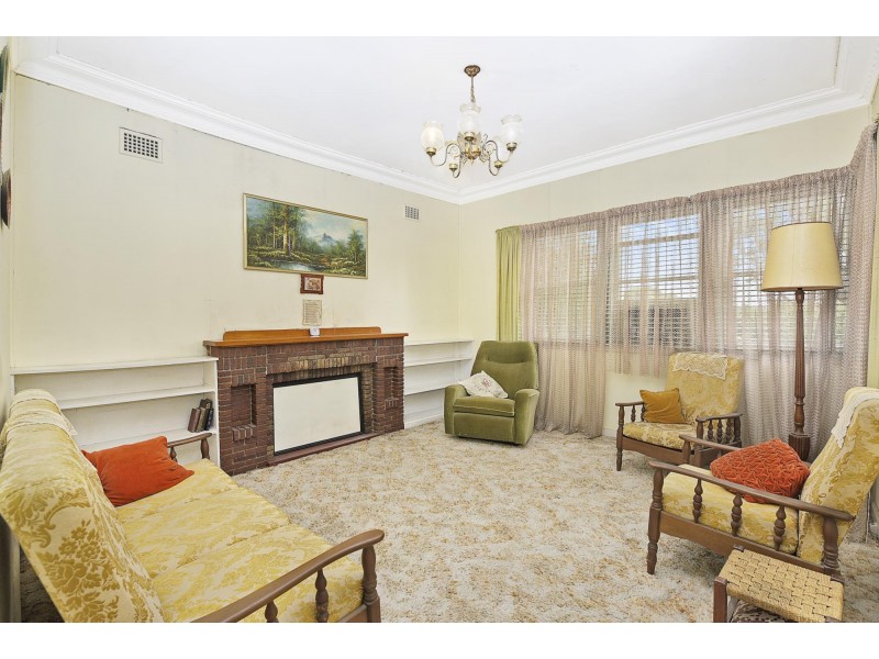 28 Barton Street, Smithfield NSW 2164