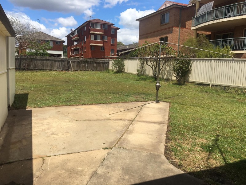 65 Harris Street, Fairfield NSW 2165