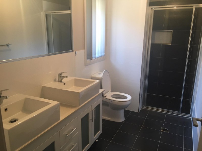 39 University Drive, Campbelltown NSW 2560