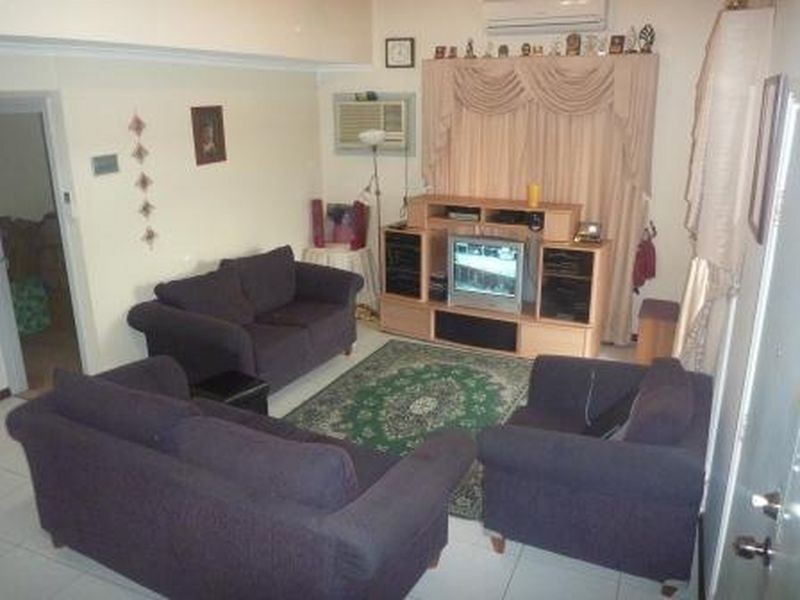 Edensor Park NSW 2176