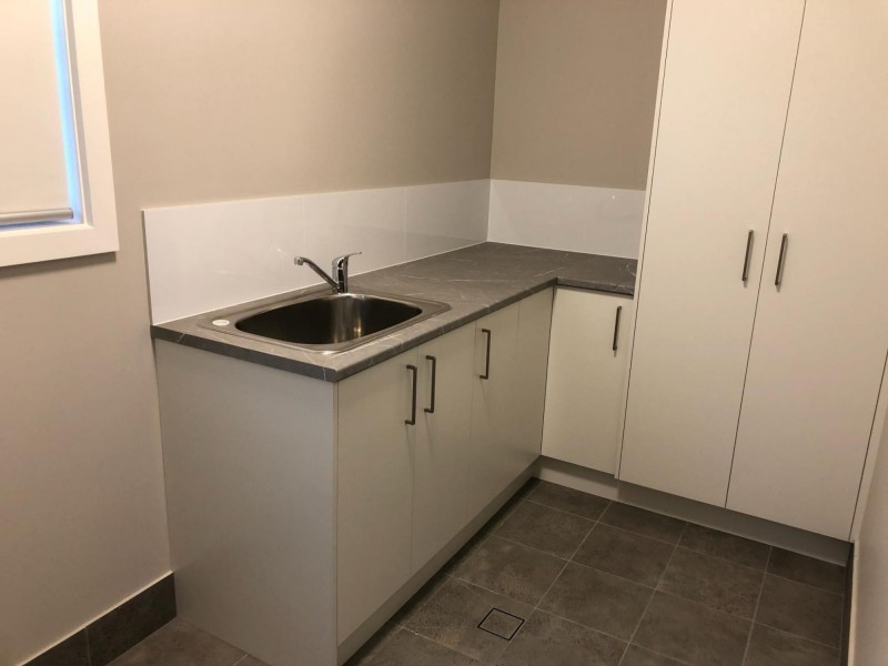 2 Madigan Street, Oran Park NSW 2570