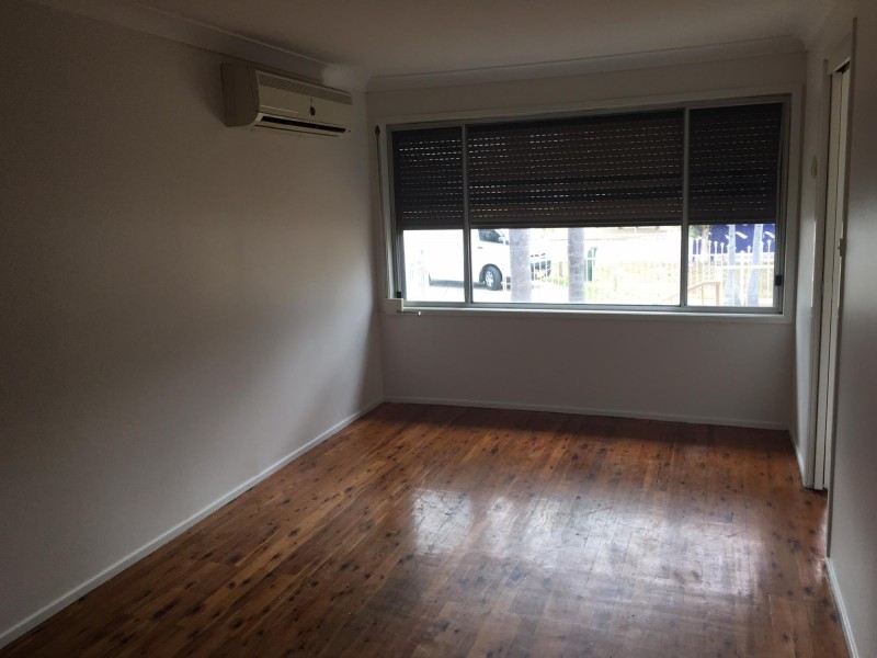 111 Mimosa Road, Bossley Park NSW 2176