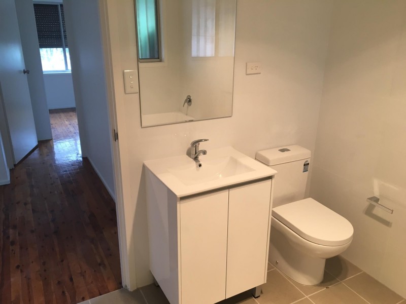 111 Mimosa Road, Bossley Park NSW 2176