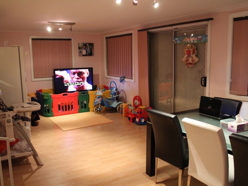 Fairfield West NSW 2165