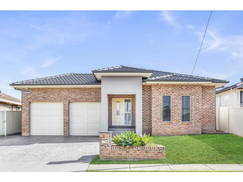 4 Nundle Street, Smithfield NSW 2164