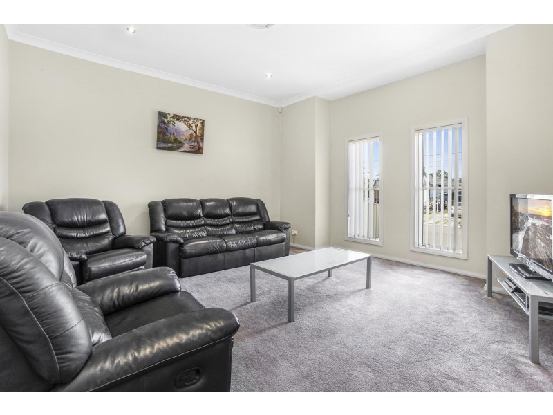 4 Nundle Street, Smithfield NSW 2164