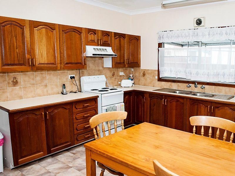 20 Normanby Street, Fairfield East NSW 2165