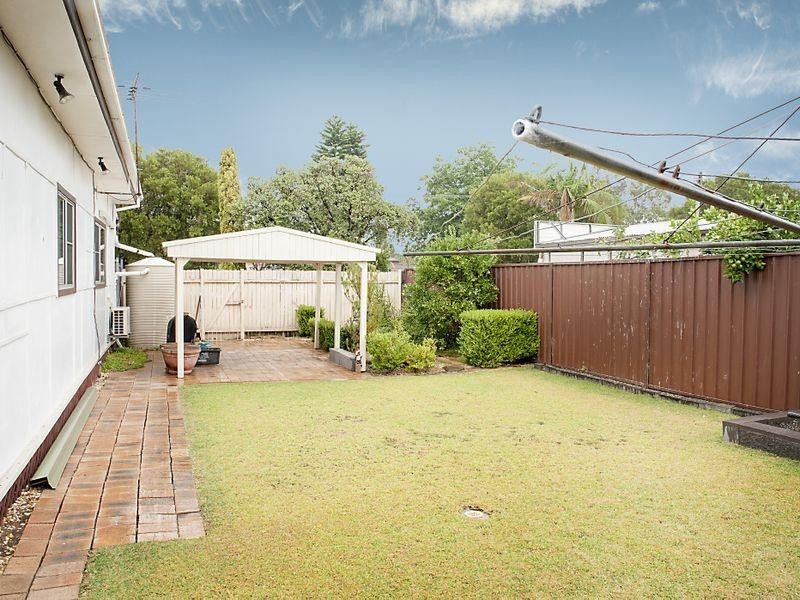 20 Normanby Street, Fairfield East NSW 2165