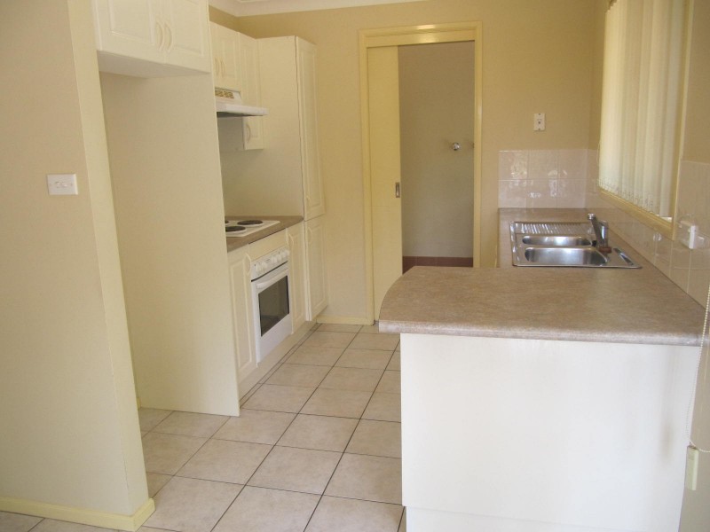 4/34 Sunny Place, St Johns Park NSW 2176