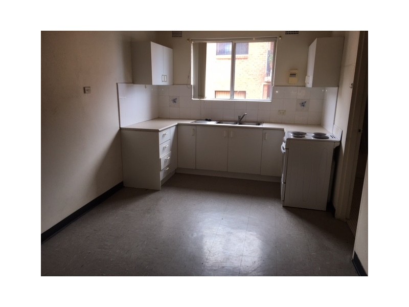 3/158 Sandal Crescent, Carramar NSW 2163