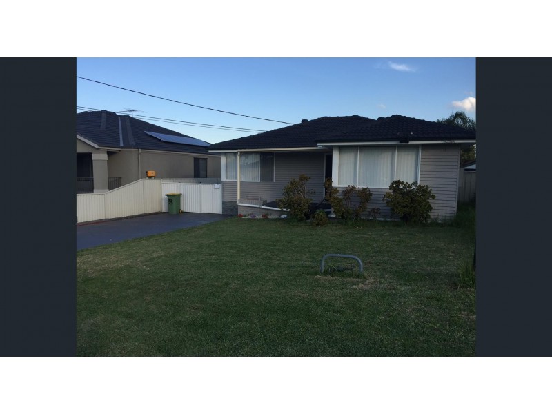 33 Brentwood Street, Fairfield West NSW 2165