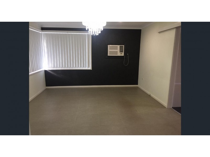 33 Brentwood Street, Fairfield West NSW 2165