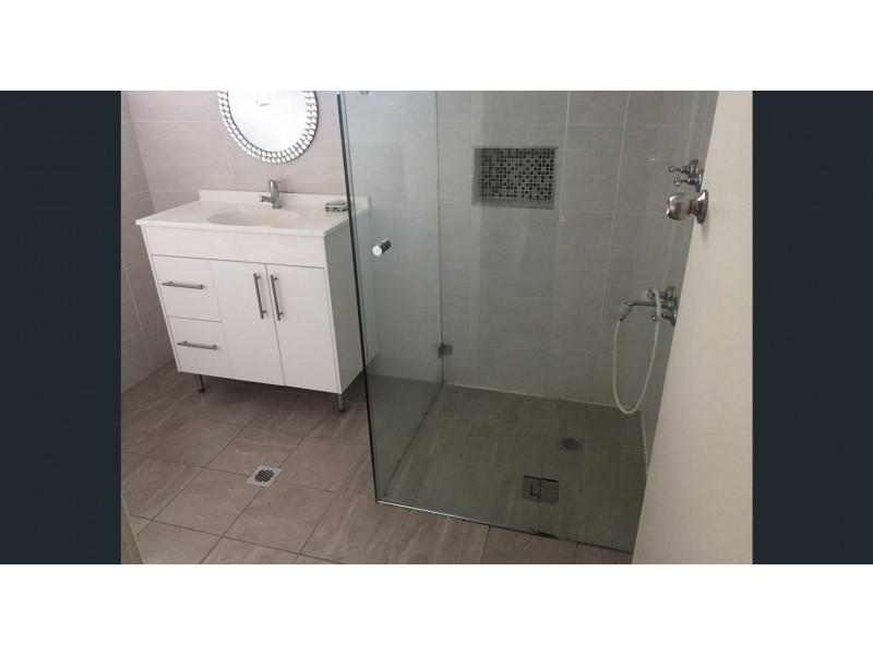 33 Brentwood Street, Fairfield West NSW 2165