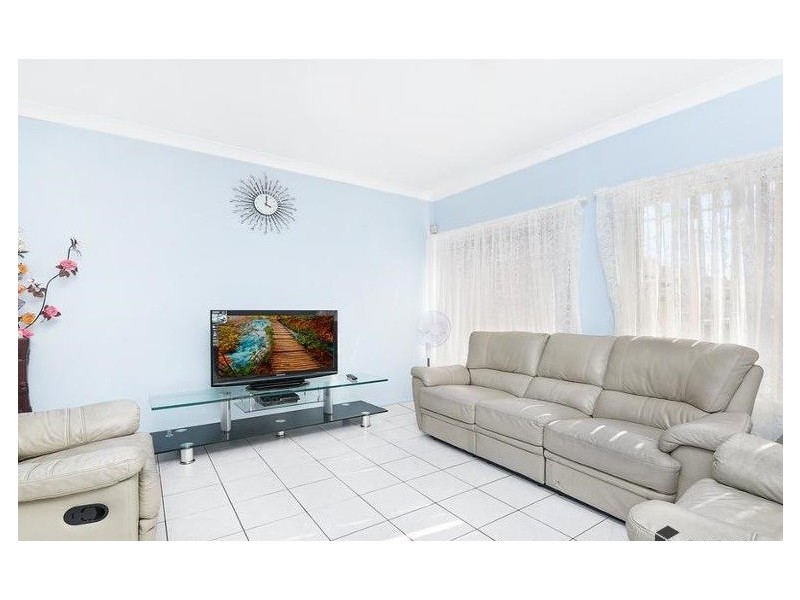 1/345 Hamilton Road, Fairfield West NSW 2165