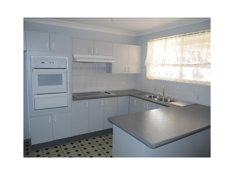 33 Cormorant Street, Hinchinbrook NSW 2168