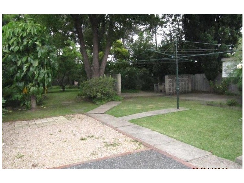 16 Stanbrook Street, Fairfield NSW 2165