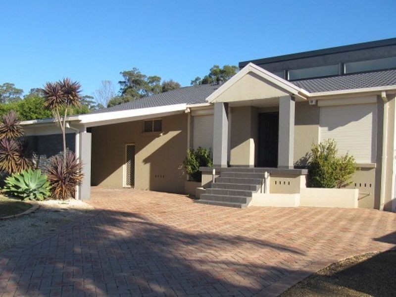35 Diamond Crescent, Bonnyrigg NSW 2177