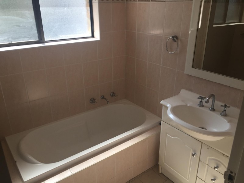 16/8-10 Clifton Street, Blacktown NSW 2148