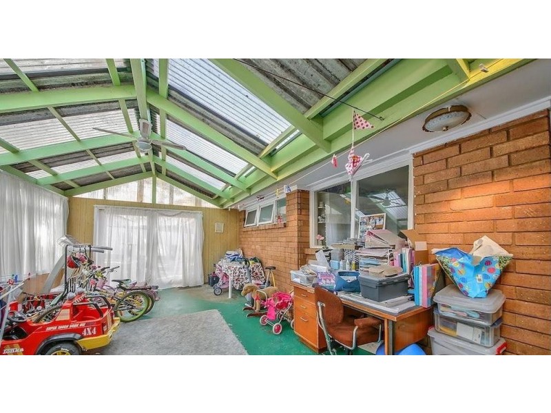 266 The Parkway, Bradbury NSW 2560