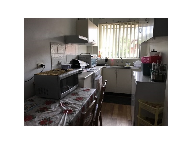 18/192 Sandal Cres Carramar, Carramar NSW 2163