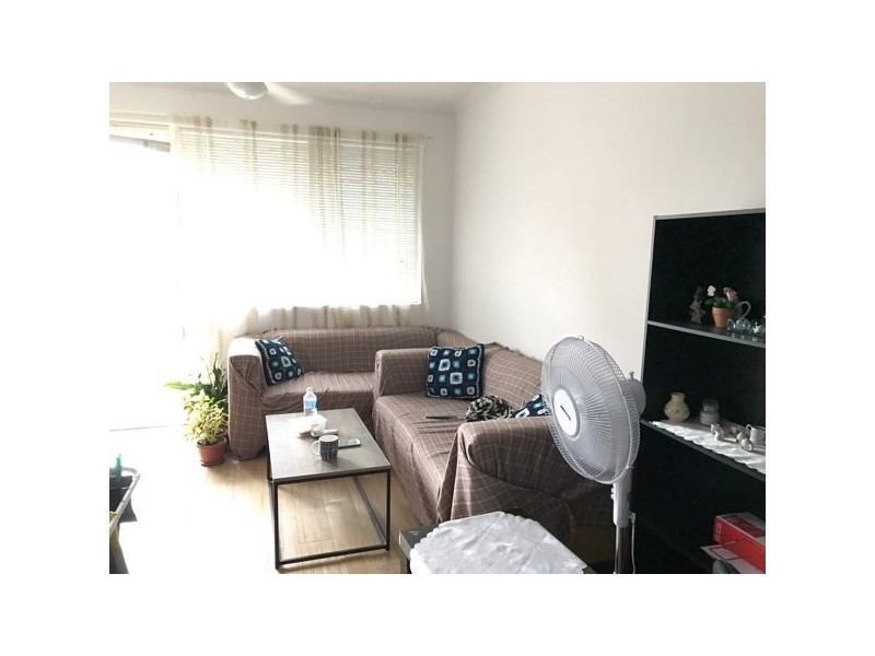 18/192 Sandal Cres Carramar, Carramar NSW 2163