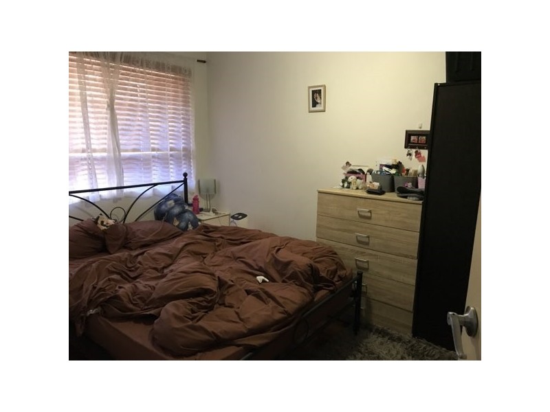 18/192 Sandal Cres Carramar, Carramar NSW 2163