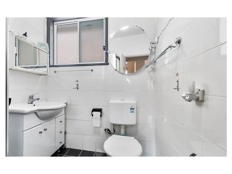 2 Tripoli Street, Fairfield West NSW 2165