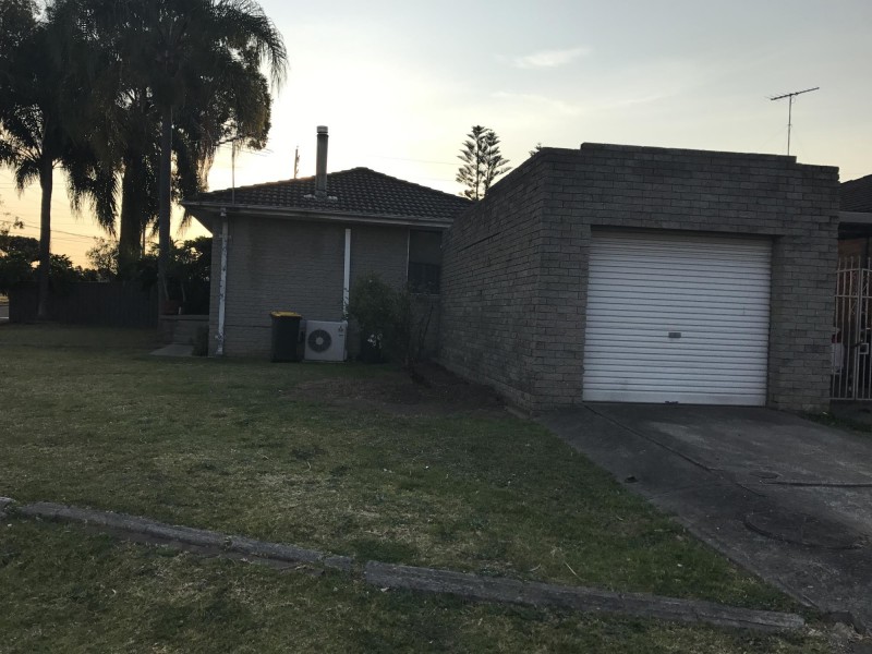 49 Norfolk Ave, Fairfield NSW 2165