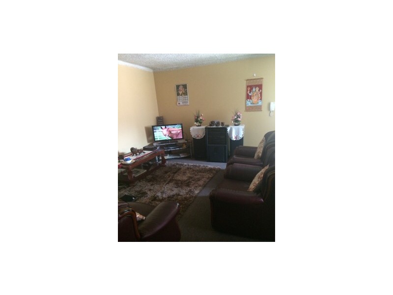 8/5 Ronald Street, Carramar NSW 2163