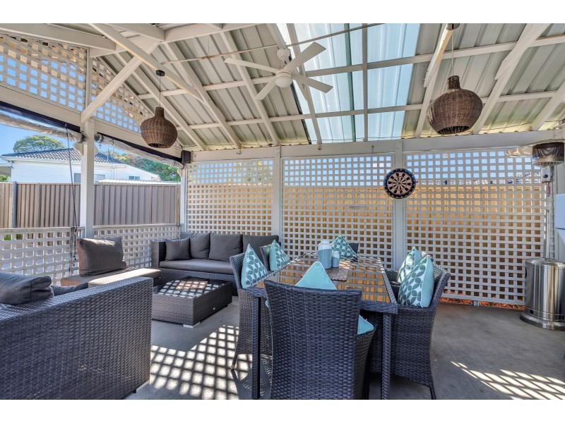 12 Hiland Crescent, Smithfield NSW 2164