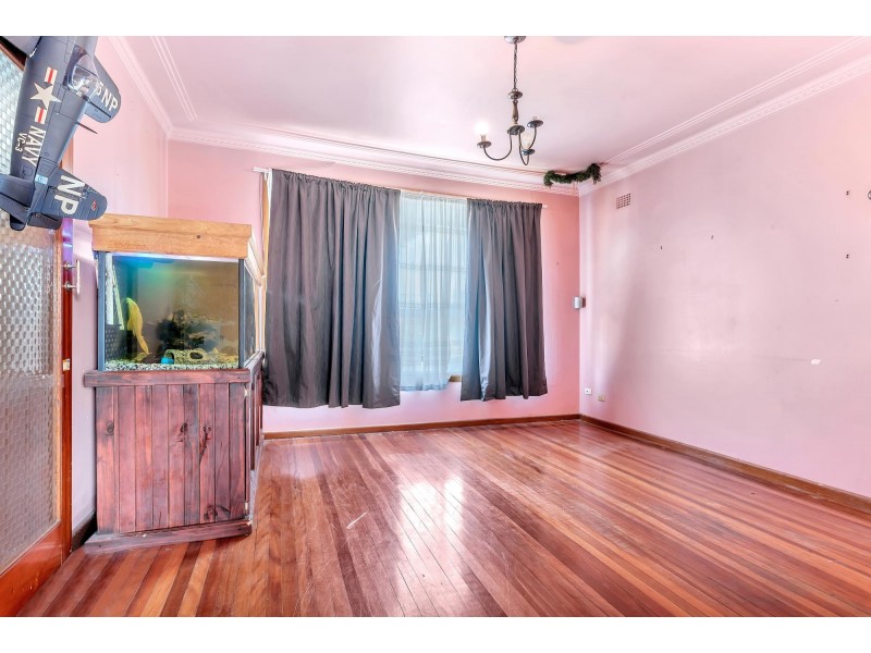 61 Queen Street, Canley Heights NSW 2166