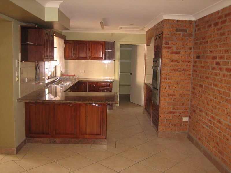 Bossley Park NSW 2176