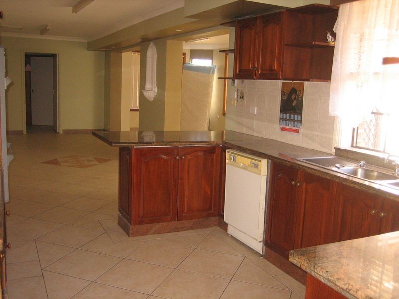 Bossley Park NSW 2176