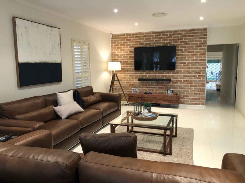 52 Althorpe Drive, Green Valley NSW 2168